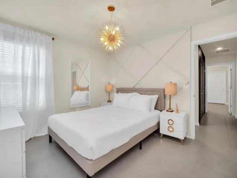 Windsor Island (7296) 10-bedroom Villa in Davenport