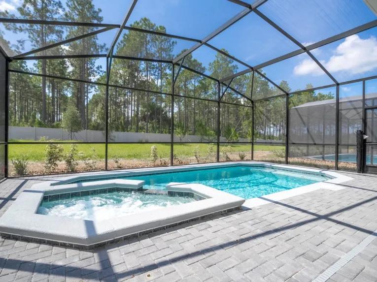 Windsor Island (11462) 7-bedroom Villa in Davenport