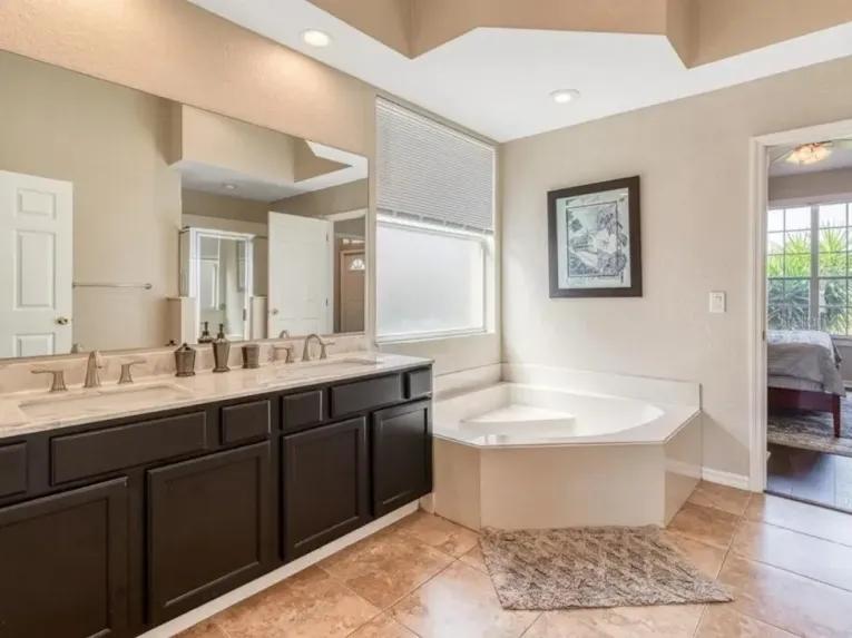 Highlands Reserve (11525) 5-bedroom Villa in Davenport