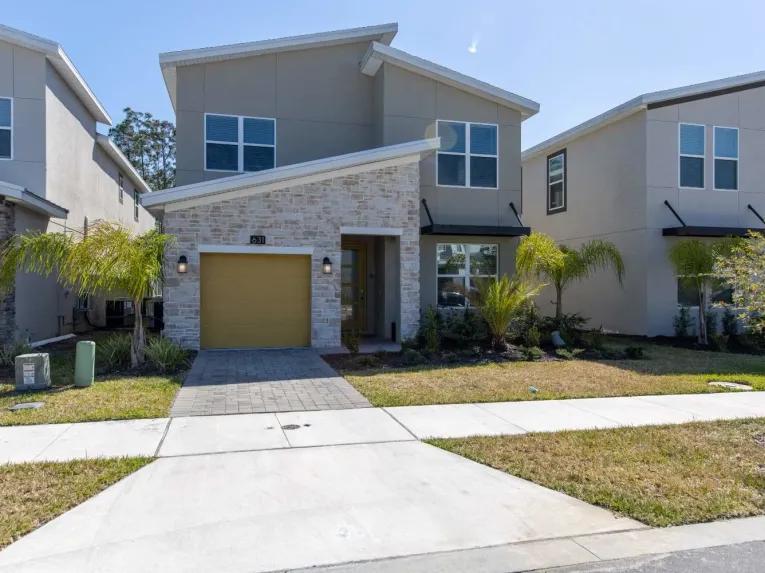 ChampionsGate (5725) 5-bedroom Villa in Davenport