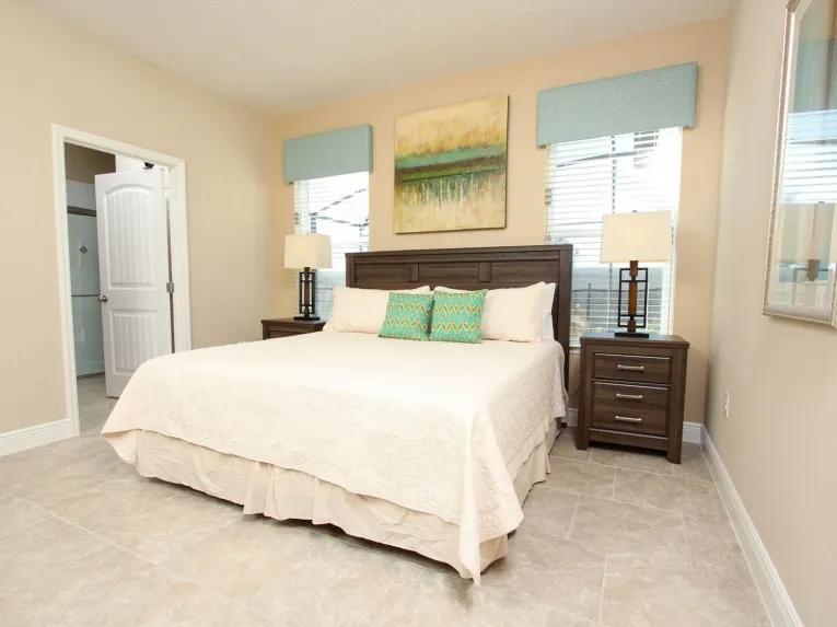 Solterra (4985) 5-bedroom Villa in Davenport