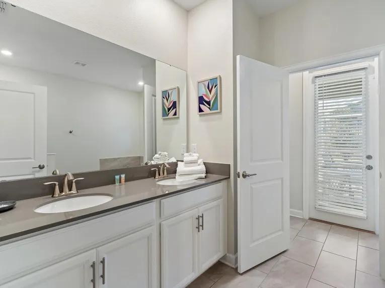 ChampionsGate (33025) 9-bedroom Villa in Davenport