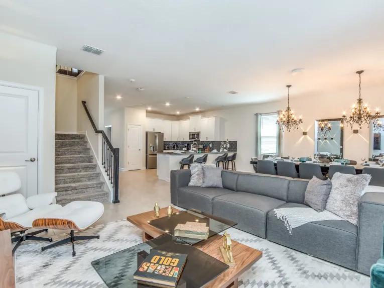 Storey Lake (28782) 9-bedroom Villa in Kissimmee