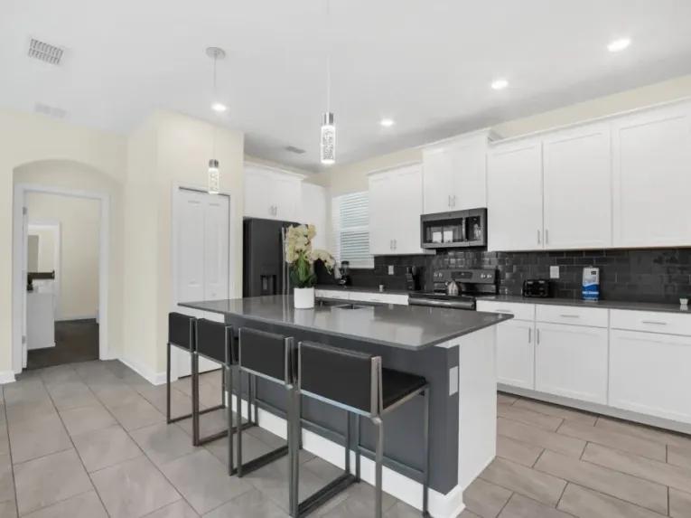 Storey Lake (7283) 5-bedroom Villa in Kissimmee