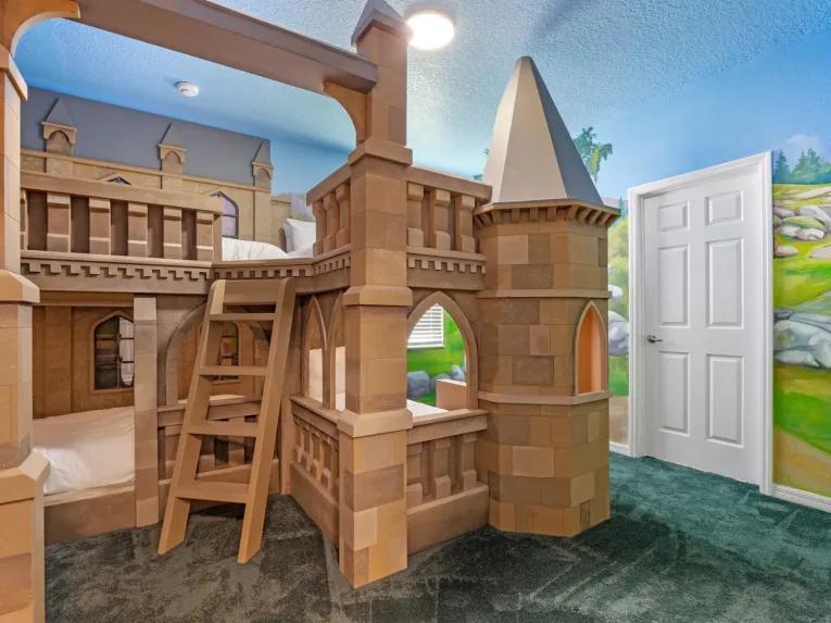 Solterra (7724) 13-bedroom Villa in Davenport