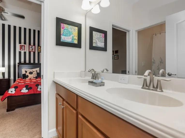 ChampionsGate (5018) 4-bedroom Villa in Davenport