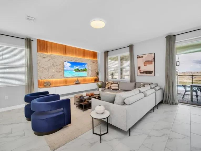 ChampionsGate (7020) 9-bedroom Villa in Davenport