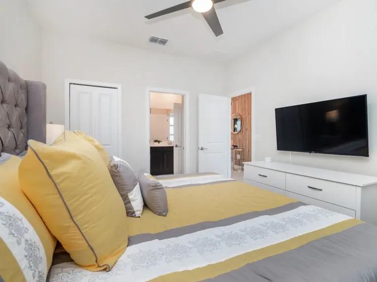 ChampionsGate (5108) 8-bedroom Villa in Davenport