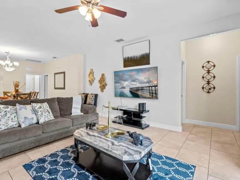 Solterra (24953) 5-bedroom Villa in Davenport