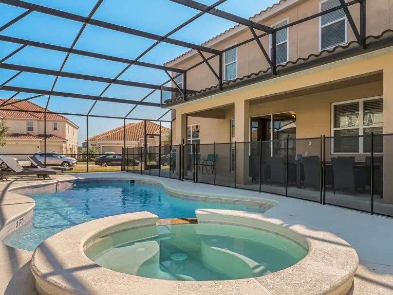 Solterra (7730) 14-bedroom Villa in Davenport