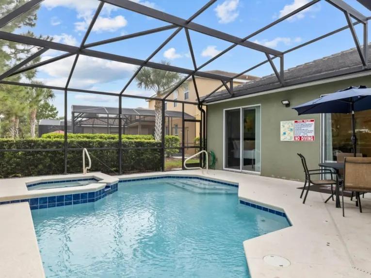 Solterra (24953) 5-bedroom Villa in Davenport