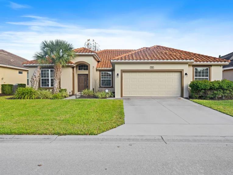 Solterra (29097) 5-bedroom Villa in Davenport