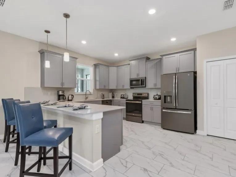 Storey Lake (4206) 6-bedroom Villa in Kissimmee