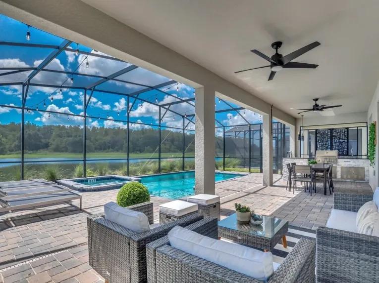 Storey Lake (24895) 9-bedroom Villa in Kissimmee