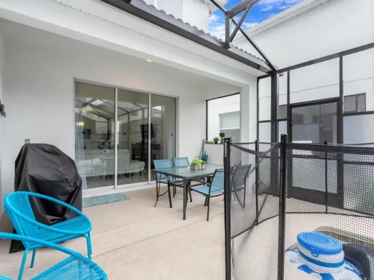 Storey Lake (3593) 5-bedroom Villa in Kissimmee