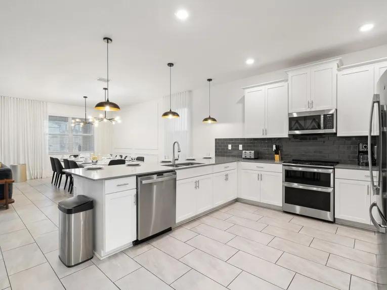 ChampionsGate (33024) 9-bedroom Villa in Davenport