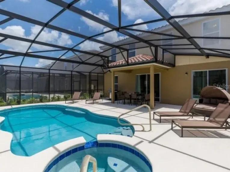 Solterra (7364) 6-bedroom Villa in Davenport