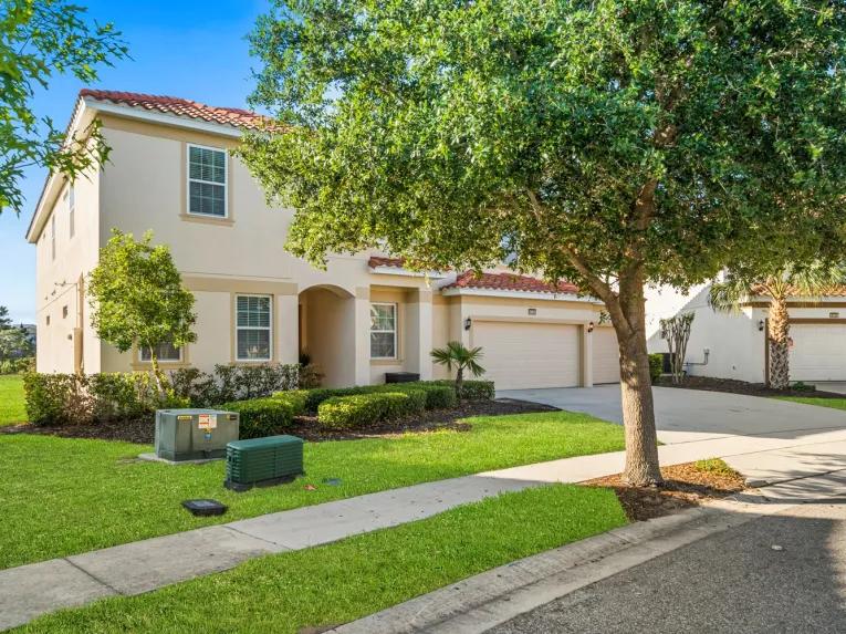 Solterra (34569) 14-bedroom Villa in Davenport