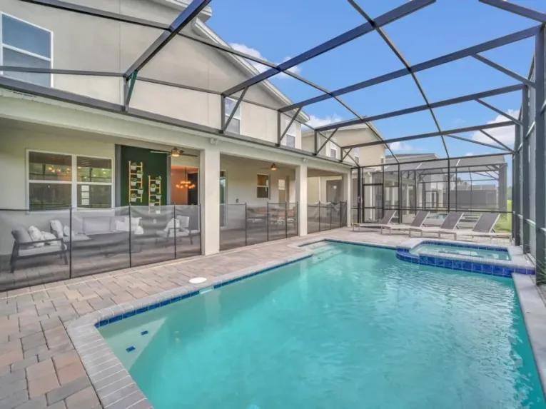 Storey Lake (7035) 9-bedroom Villa in Kissimmee