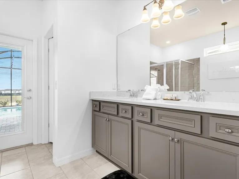 Windsor Island (24852) 10-bedroom Villa in Davenport
