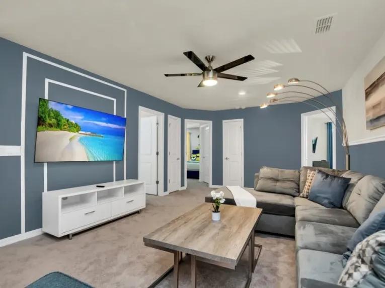 Windsor Island (7272) 10-bedroom Villa in Davenport