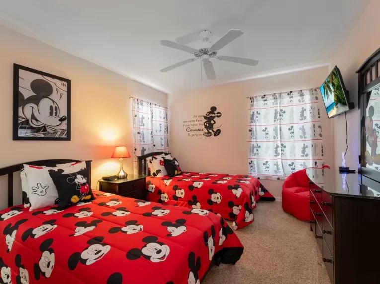 Highlands Reserve (24319) 5-bedroom Villa in Davenport