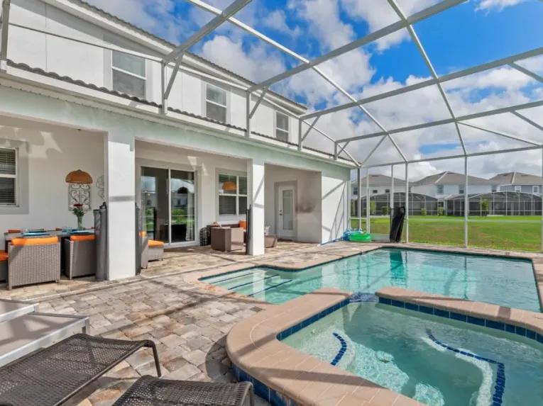 ChampionsGate (3847) 6-bedroom Villa in Davenport