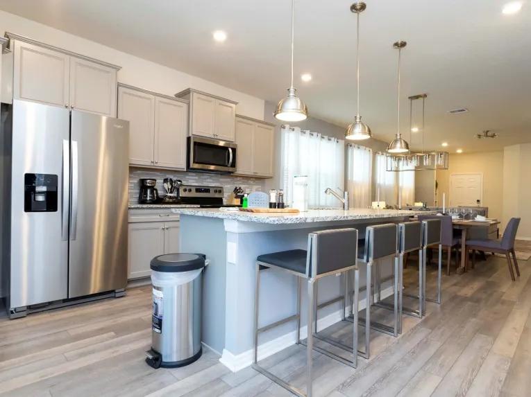 Windsor Island (6765) 5-bedroom Villa in Davenport