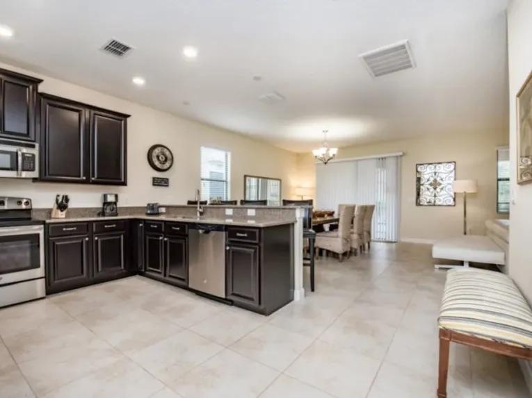 ChampionsGate (7130) 5-bedroom Villa in Davenport
