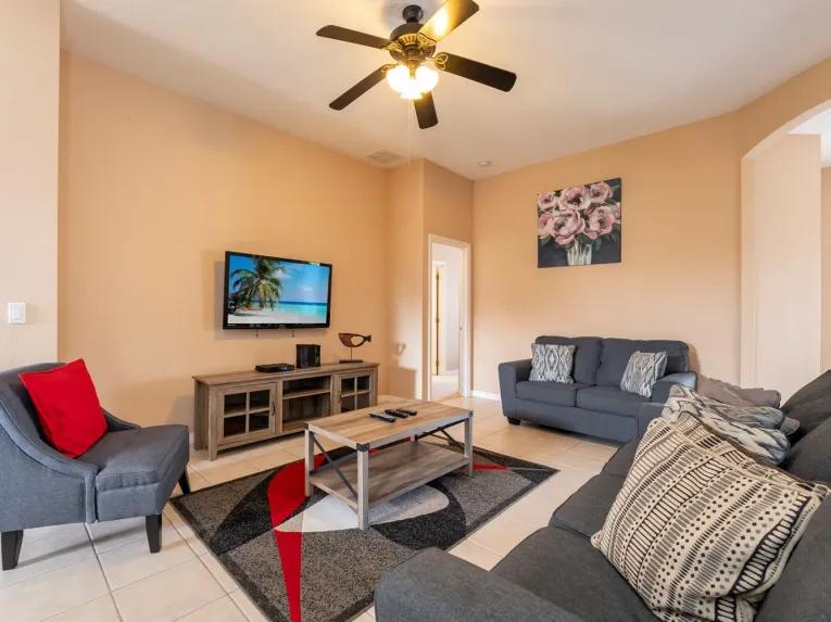 Highlands Reserve (5792) 4-bedroom Villa in Davenport