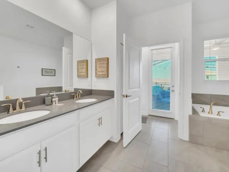 ChampionsGate (7056) 7-bedroom Villa in Davenport