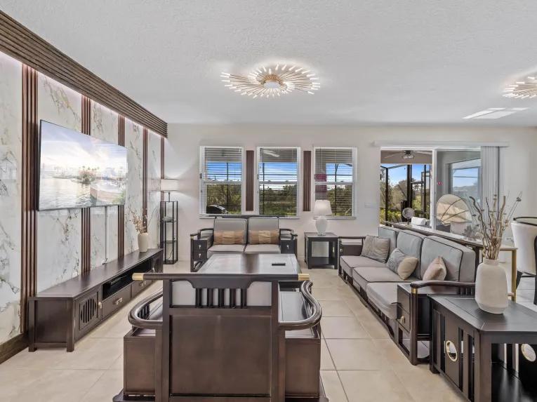Solterra (29093) 7-bedroom Villa in Davenport
