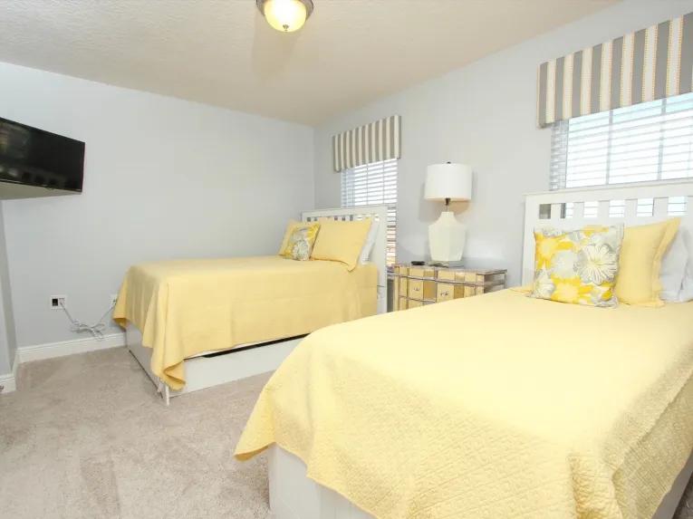 Solterra (4985) 5-bedroom Villa in Davenport