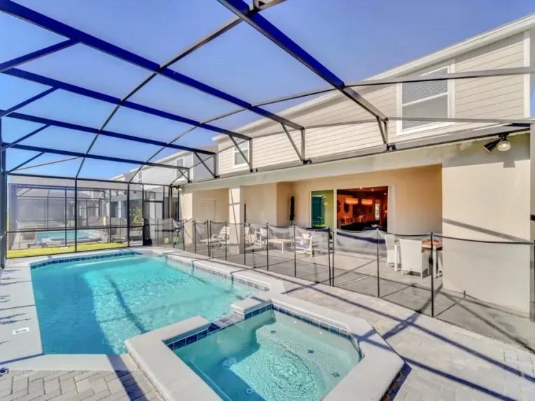 Windsor Island (7026) 10-bedroom Villa in Davenport