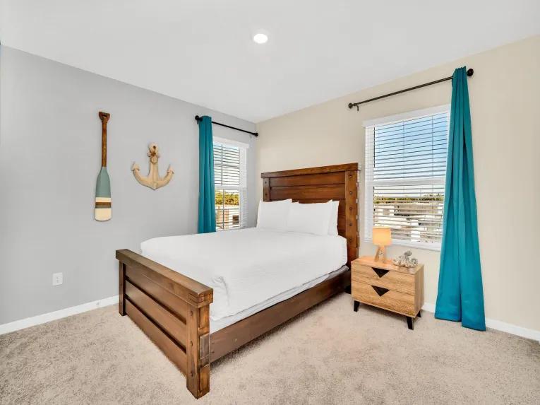 Solterra (28903) 6-bedroom Villa in Davenport