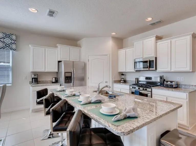 Solterra (34947) 6-bedroom Villa in Davenport