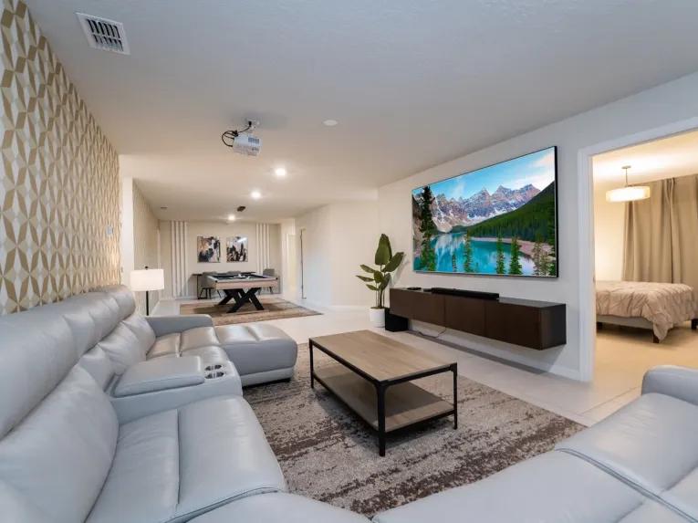 Windsor Island (7350) 10-bedroom Villa in Davenport