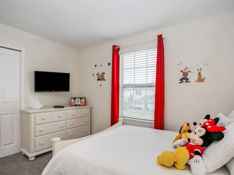 Storey Lake (3593) 5-bedroom Villa in Kissimmee