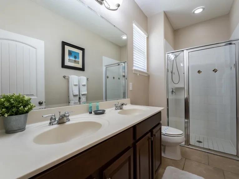 Solterra (7080) 5-bedroom Villa in Davenport