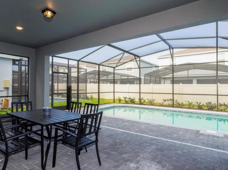 Windsor Island (7132) 5-bedroom Villa in Davenport