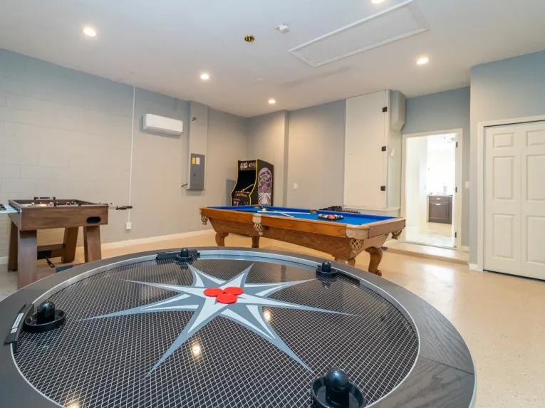 Highlands Reserve (5828) 6-bedroom Villa in Davenport