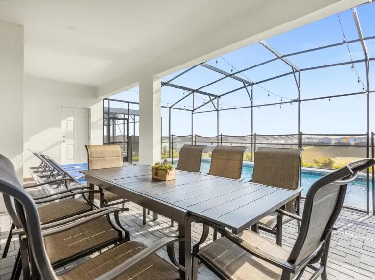 Windsor Island (24910) 10-bedroom Villa in Davenport