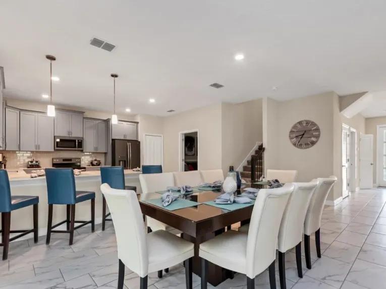 Storey Lake (4206) 6-bedroom Villa in Kissimmee
