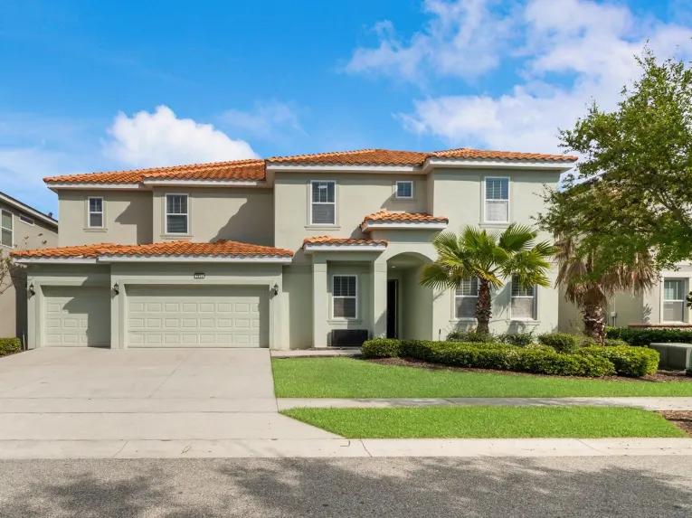 Solterra (34546) 15-bedroom Villa in Davenport