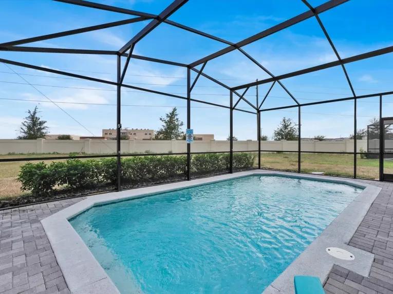 Windsor Island (8112) 5-bedroom Villa in Davenport