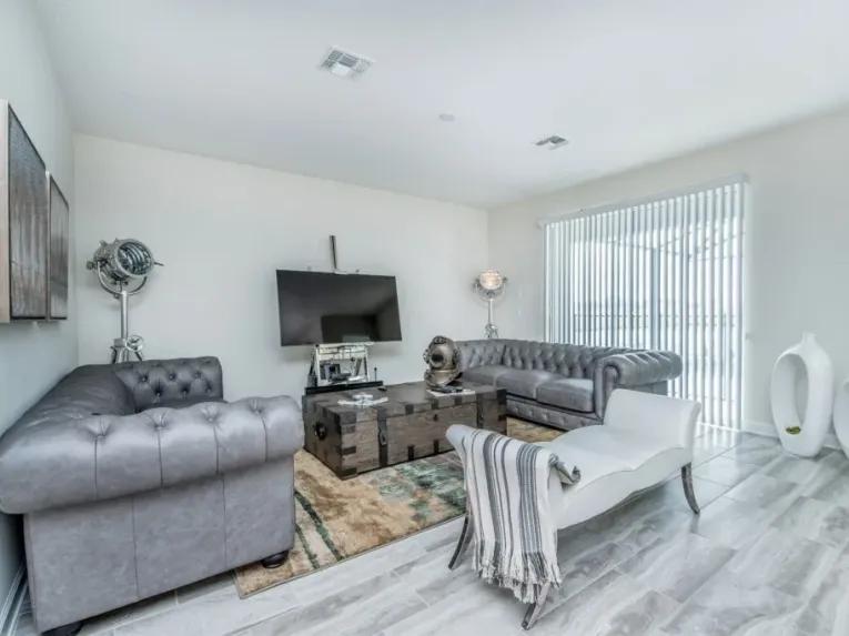 Storey Lake (2569) 6-bedroom Villa in Kissimmee