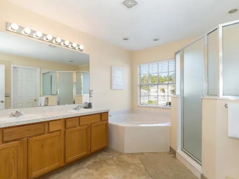 Highlands Reserve (7396) 5-bedroom Villa in Davenport