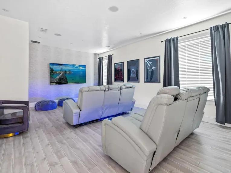 Solterra (24950) 4-bedroom Villa in Davenport