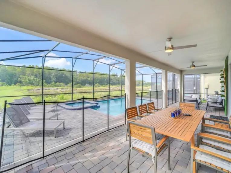 Storey Lake (7035) 9-bedroom Villa in Kissimmee