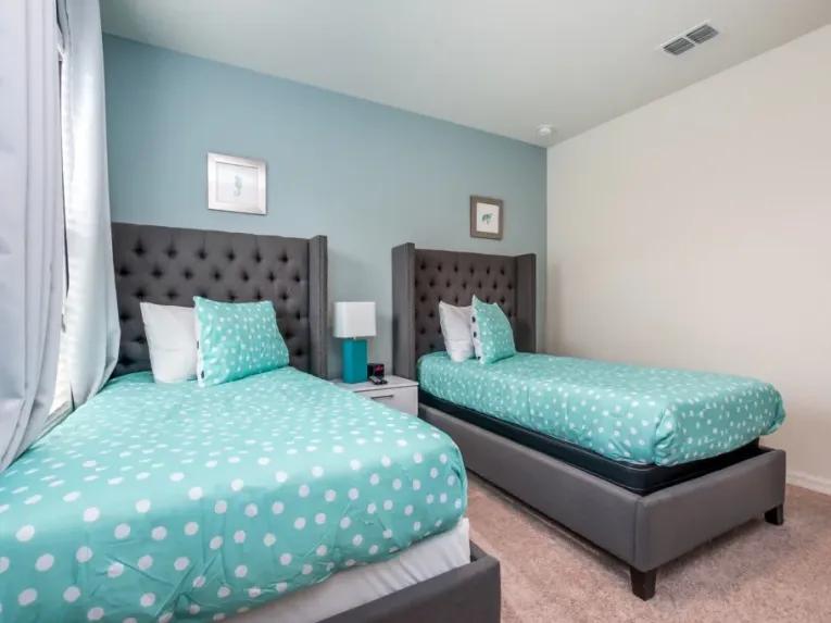 Solterra (3913) 5-bedroom Villa in Davenport